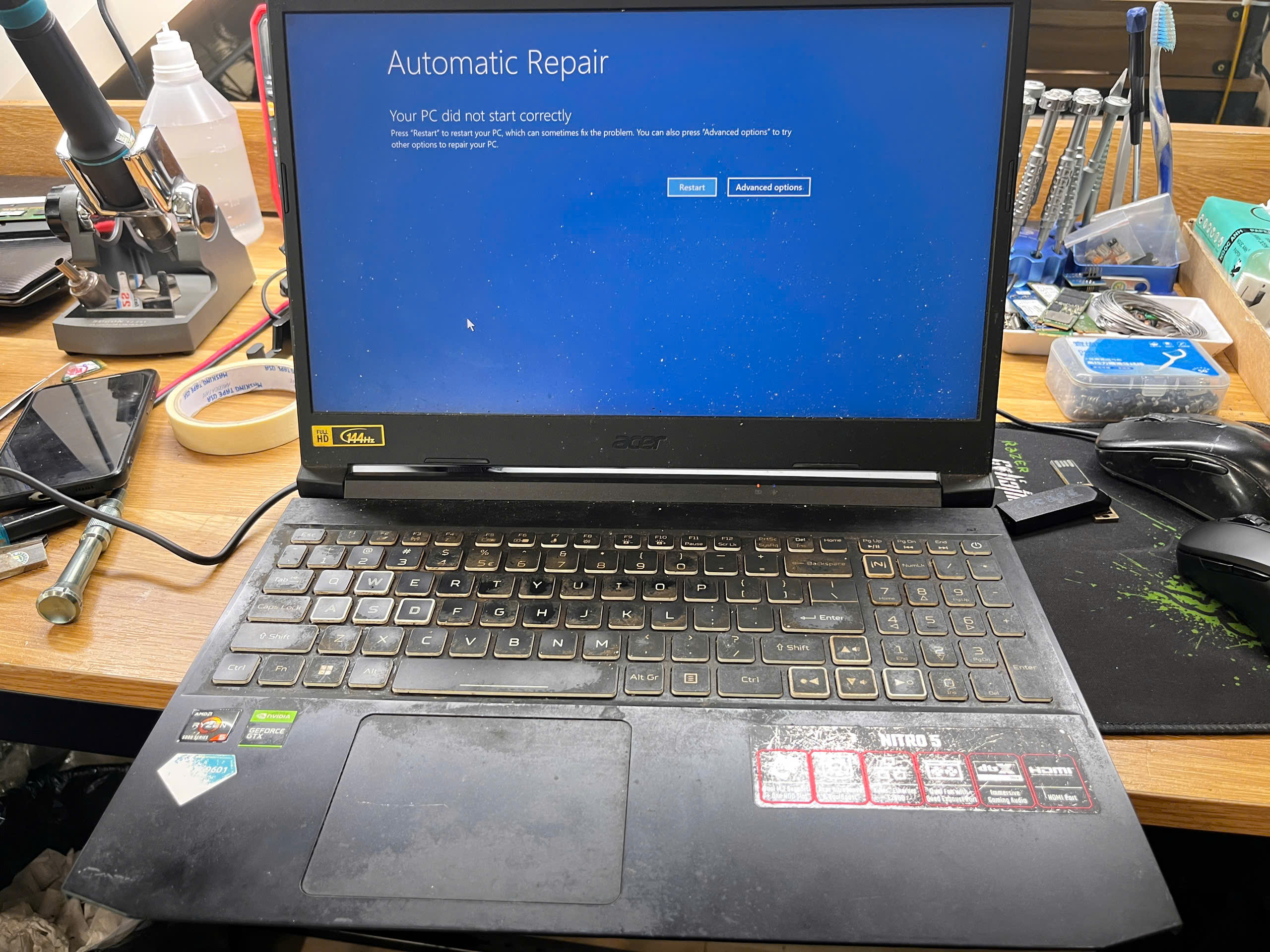 Laptop Bị Màn Hình Xanh Liên Tục – Nguyên Nhân Do Đâu?